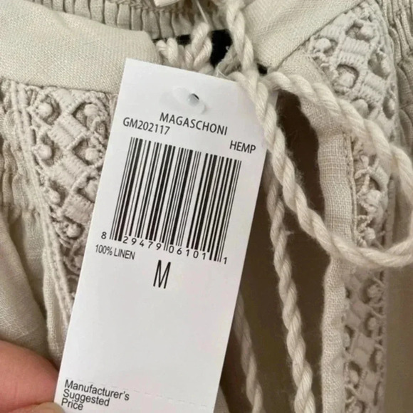 MAGASCHONI Linen Embroidered Peasant Top
Hemp Medium - Picture 7 of 7
